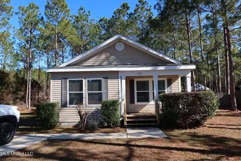 10904 Carolina Cv, Vancleave, MS 39565