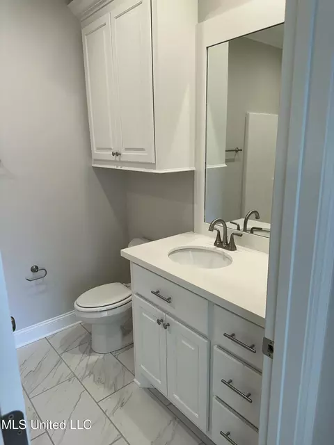 Bath - 300 Chapel Crest Cv, Madison, MS 39110 photo 1 of 8