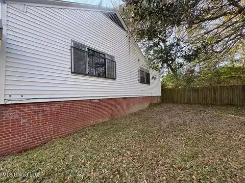 Exterior - 1836 First Ave, Jackson, MS 39209 photo 1 of 2