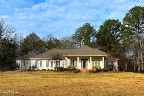 415 Wimbledon Dr, Brandon, MS 39047