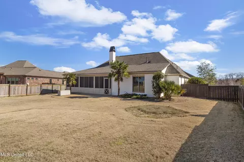 Exterior - 121 Burne Run, Madison, MS 39110 photo 9 of 12