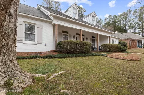 551 Cliffview Dr, Brandon, MS 39047 photo 3