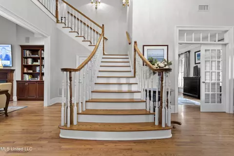 Entry Way - 1315 E 2nd St, Pass Christian, MS 39571 photo 10 of 13