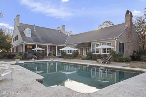 Exterior - 1315 E 2nd St, Pass Christian, MS 39571 photo 15 of 26