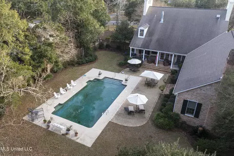 Exterior - 1315 E 2nd St, Pass Christian, MS 39571 photo 17 of 26