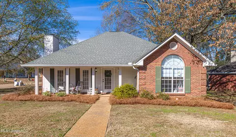 546 Spring Hill Dr, Madison, MS 39110 photo 2