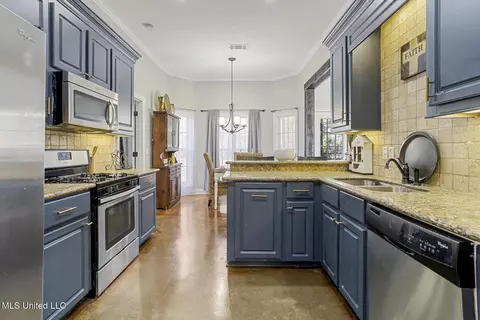 160 E Clearview Dr, Madison, MS 39110 photo 9
