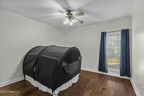 Bedroom - 215 Sunset Cir, Madison, MS 39110 photo 2 of 3