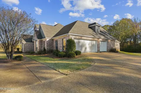 Other - 215 Sunset Cir, Madison, MS 39110 photo 2 of 25
