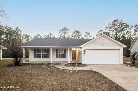 14025 Dundee Cv, Gulfport, MS 39503