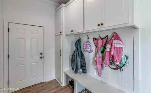 Other - 850 Long Leaf Cir, Brandon, MS 39042 photo 5 of 12