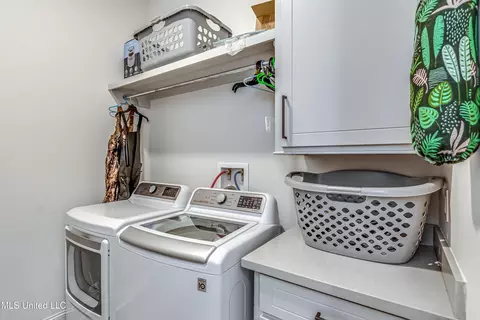 Other - 850 Long Leaf Cir, Brandon, MS 39042 photo 8 of 12
