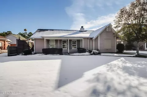 1250 John Evans Dr, Gulfport, MS 39507