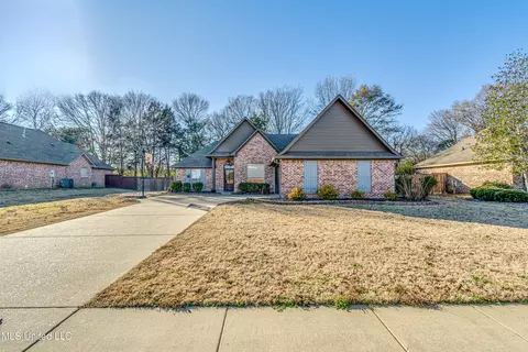 225 Brigade Ave, Canton, MS 39046 photo 4