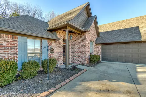 225 Brigade Ave, Canton, MS 39046 photo 7