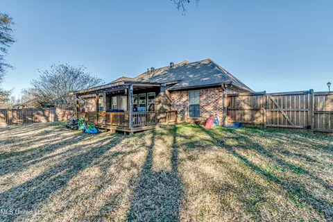225 Brigade Ave, Canton, MS 39046 photo 8