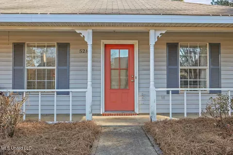 Exterior - 528 Stonecreek Dr, Brandon, MS 39042 photo 3 of 3