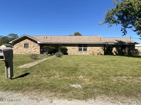 3508 Sabine St, Gulfport, MS 39501