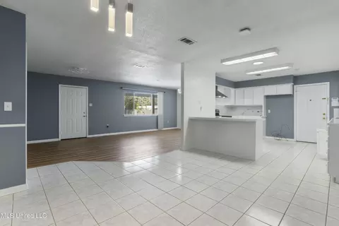 2131 Dwayne Dr, Biloxi, MS 39531 photo 15