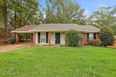 Exterior - 1207 Cherry Stone Cir, Clinton, MS 39056 photo 1 of 5