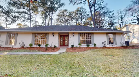 4625 E Cheryl Dr, Jackson, MS 39211 photo 1