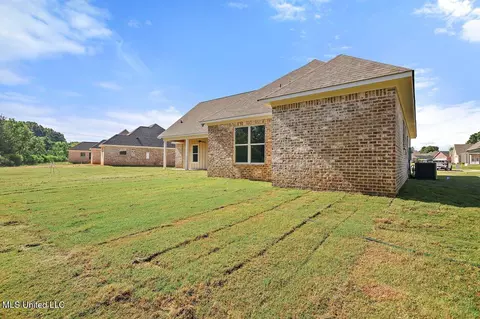 Exterior - 116 Trace Pointe Pl, Clinton, MS 39056 photo 6 of 8