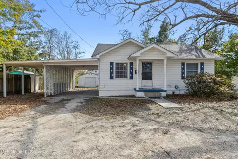 4607 Betts St, Gulfport, MS 39501