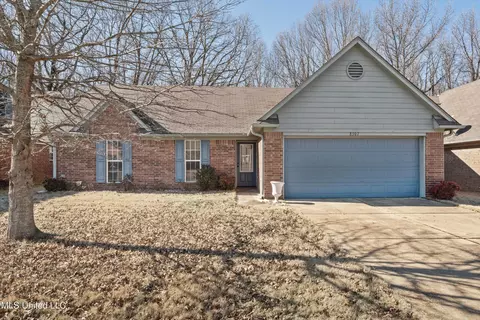 8307 Grayce Dr, Southaven, MS 38671