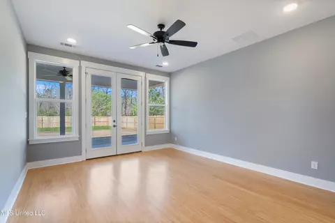 1297 Grove Park Office Dr, Hernando, MS 38632 photo 13