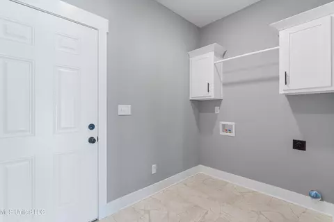 1297 Grove Park Office Dr, Hernando, MS 38632 photo 11