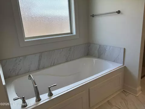 Bath - 107 Trace Pointe Pl, Clinton, MS 39056 photo 4 of 4