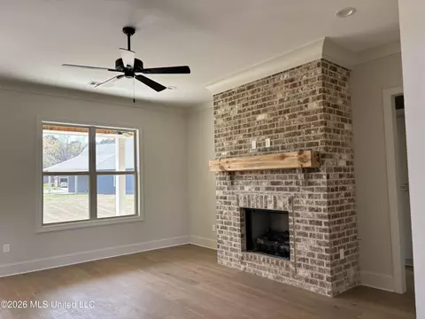 Living - 107 Trace Pointe Pl, Clinton, MS 39056 photo 1 of 2