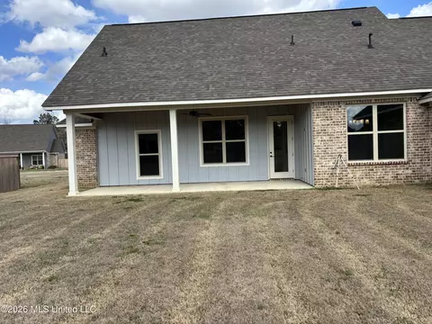 Exterior - 107 Trace Pointe Pl, Clinton, MS 39056 photo 3 of 3