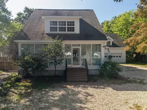 Other - 426 E 2nd St, Pass Christian, MS 39571 photo 2 of 9