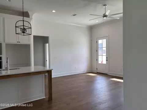 Living - 114 Trace Pointe Pl, Clinton, MS 39056 photo 3 of 3