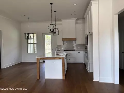 Kitchen - 114 Trace Pointe Pl, Clinton, MS 39056 photo 1 of 4