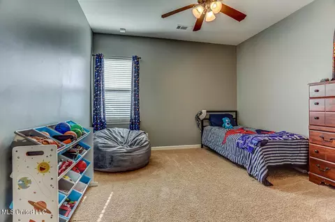 8637 S Trinity Park Dr, Olive Branch, MS 38654 photo 31