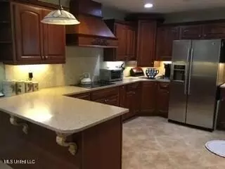 2 Summerfield Pl, Natchez, MS 39120 photo 5