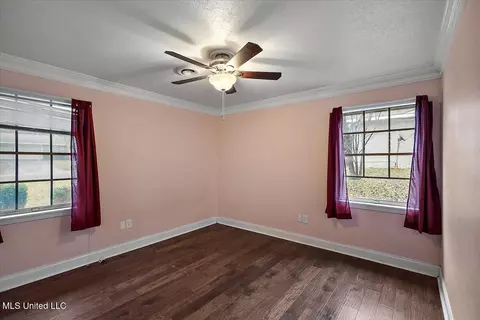 Bedroom - 1227 Deerfield Ln, Jackson, MS 39211 photo 3 of 4