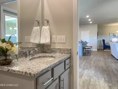 8008 Crawford Dr, Long Beach, MS 39560 photo 27