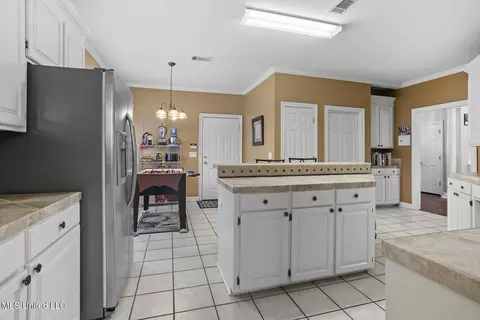 102 Sawgrass Cv Cv, Canton, MS 39046 photo 9