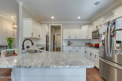 3748 Madison Ridge Dr, Hernando, MS 38632 photo 10