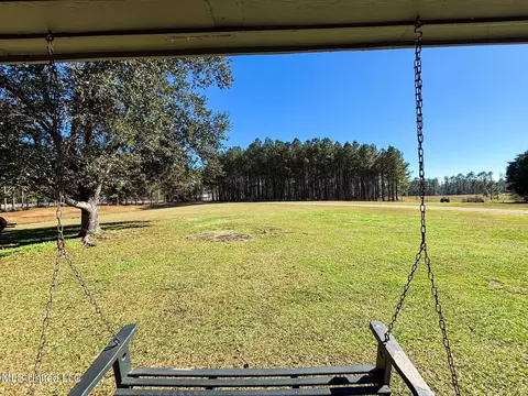 Exterior - 21 Cozy Corner Rd, Wiggins, MS 39577 photo 4 of 5