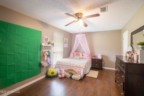 Bedroom - 21 Cozy Corner Rd, Wiggins, MS 39577 photo 3 of 6