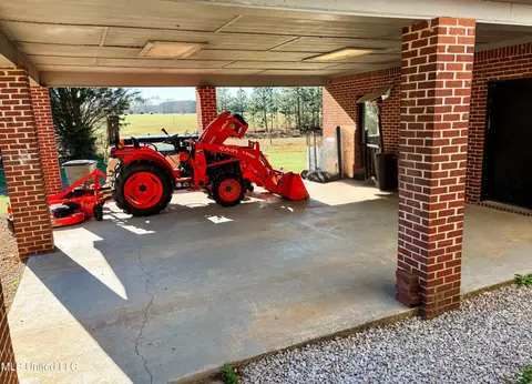 Exterior - 21 Cozy Corner Rd, Wiggins, MS 39577 photo 5 of 5