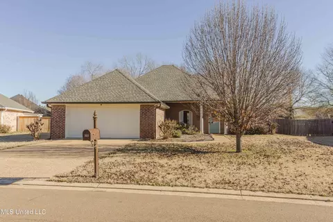 203 Camelot Way, Brandon, MS 39047