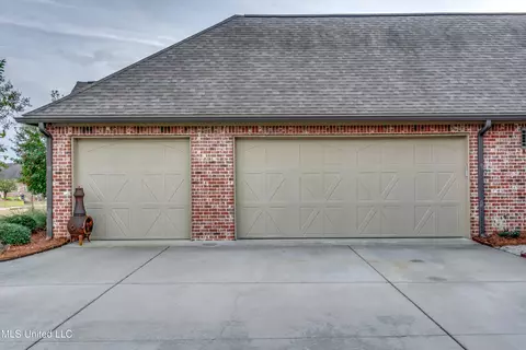 807 Onyx Pl, Flowood, MS 39232 photo 8