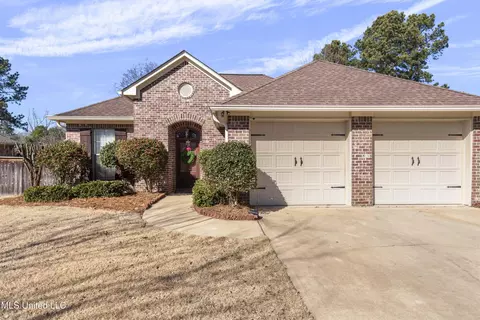 108 Hampton Rdg, Madison, MS 39110