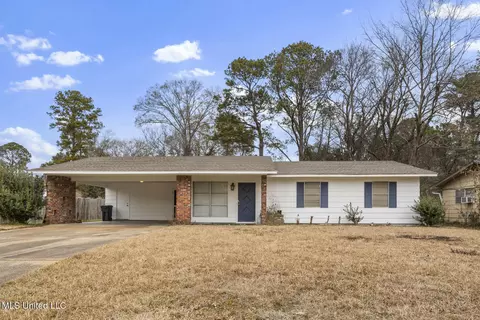 1312 Springdale Dr, Jackson, MS 39211