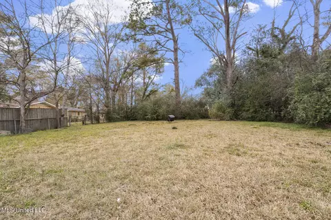 Exterior - 1312 Springdale Dr, Jackson, MS 39211 photo 3 of 3